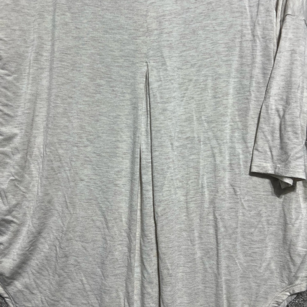 Floreat Anthropology Woman’s Oversized Knit Tee Shirt Blouse Tunic Size Small - Picture 9 of 9